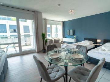 RANGE | Wi Fi | Kitchen | Balcony | Netflix 1–4 p