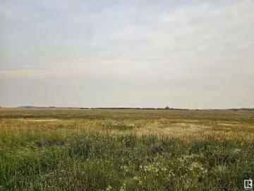 Range Road 261 Township 554, Rural Sturgeon County, AB, T8R 0M.