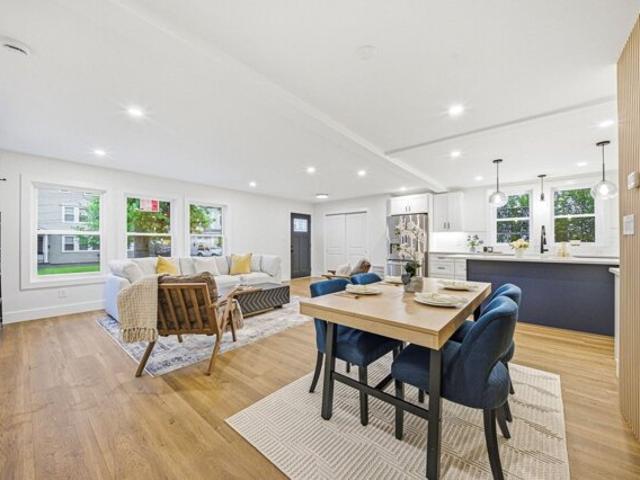 Rangeley Rd Unit,newton, Condo For Sale