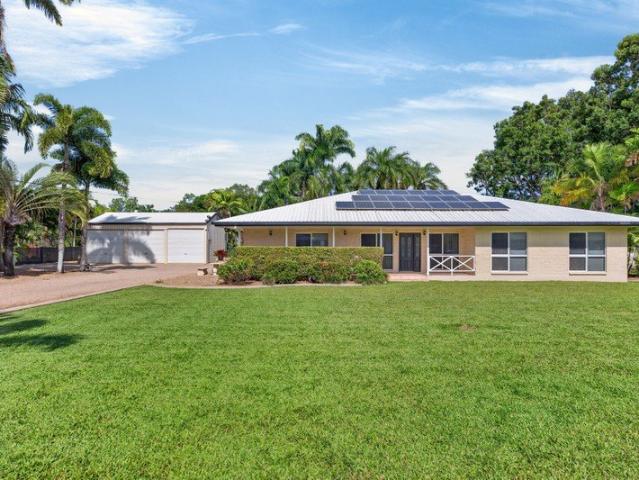 Rangewood Acreage with Sheds, Pool & Bore The Ultimate Lifestyle Setup