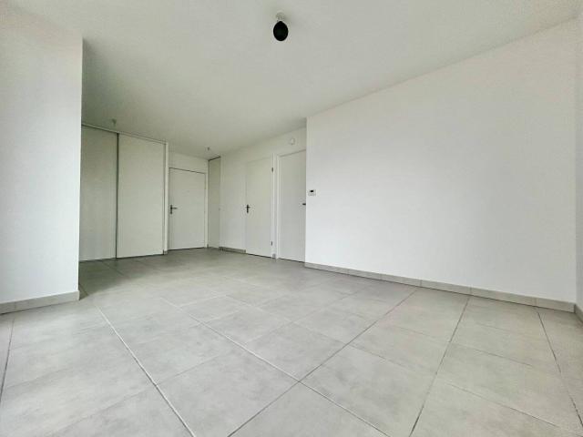 Rangueil T2 de 39m² avec terrasse et place de parking