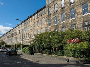Rankeillor Street, Edinburgh. 3 bed flat to rent £2,400 pcm £554 pw
