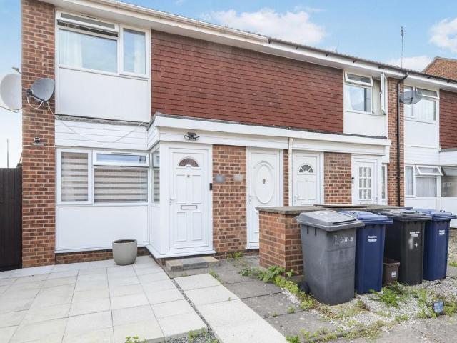 Rankin Close, London, NW9 1 bed flat to rent £1,550 pcm £358 pw