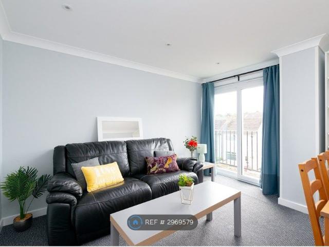 Rankin Drive, Edinburgh EH9, 3 bed flat to rent, £2,200 pcm | PrimeLocation