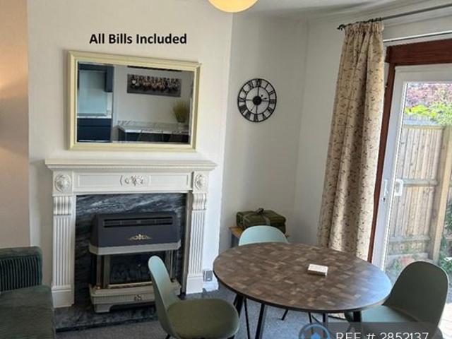Rannoch Road, Bristol, BS7 4 bed semi detached house to rent £2,799 pcm £646 pw