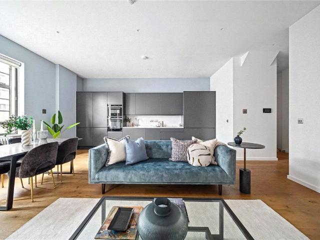 Ransomes Dock, Parkgate Road, London SW11, 2 bed flat to rent, £6,500 pcm | PrimeLocation