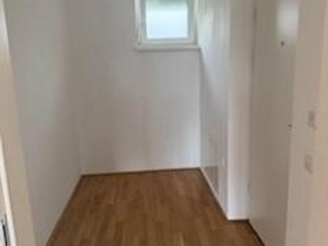 Raaba Am Silberberg 25/6: Neuwertige 3 Zimmerwohnung mit Balkon!