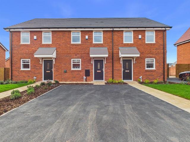 Radburn Drive, Coventry CV7, 2 bed property to rent, £1,250 pcm | PrimeLocation