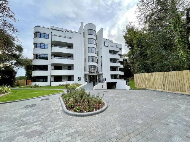 Radcliffe Court, 51 Manor Road. 2 bed flat to rent £1,800 pcm £415 pw