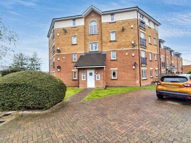 Radcliffe Close, Gateshead, Tyne and. 2 bed apartment to rent £775 pcm £179 pw