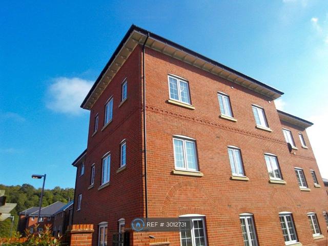 Radcliffe, Manchester M26, 2 bed flat to rent, £850 pcm | PrimeLocation