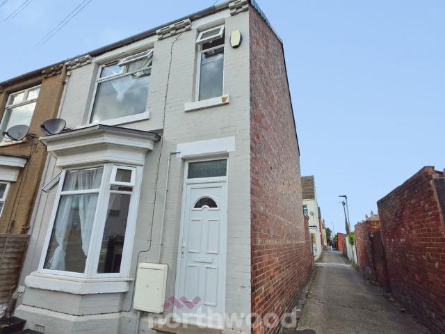 Radcliffe Road, Bentley, Doncaster DN5, 3 bed end terrace house to rent, £795 pcm | PrimeLocation