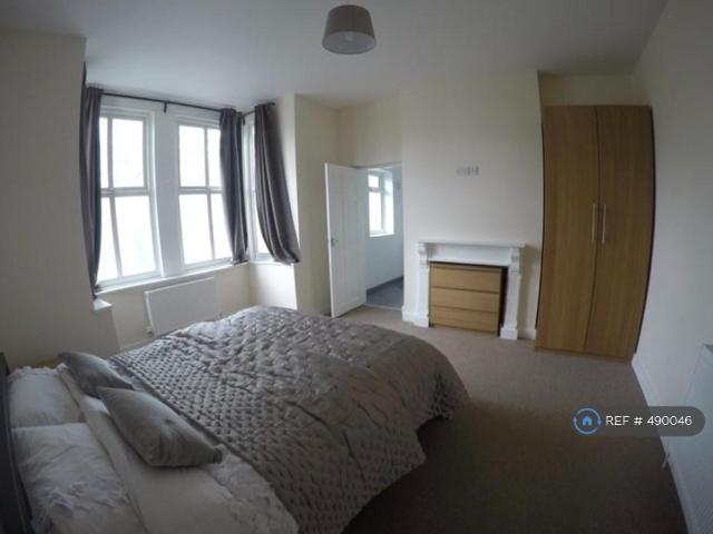 Radcliffe Road, Nottingham, NG2 1 bed in a house share to rent £595 pcm £137 pw