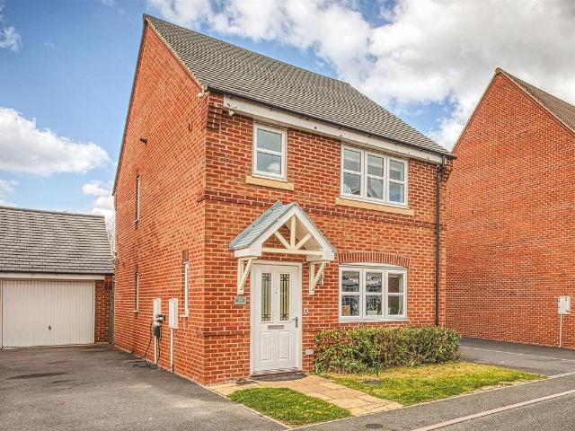 Radcliffe Way, Littleover, Derby DE23, 3 bed detached house to rent, £1,500 pcm | PrimeLocation