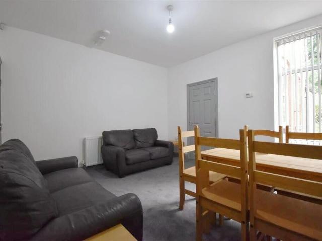 Raddlebarn Road, Birmingham B29, 5 bed property to rent, £2,362 pcm | PrimeLocation