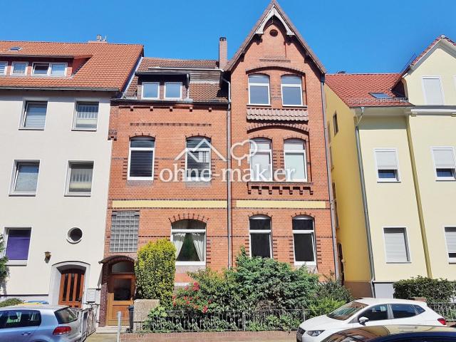 Ruhige Anliegerstrasse Oststadt, mit Dachterrasse