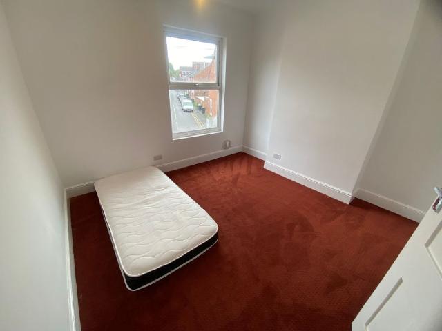 Radford Avenue, Kidderminster