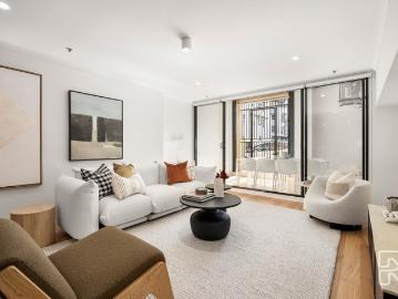 Radiant retreat at heritage woolstore complex