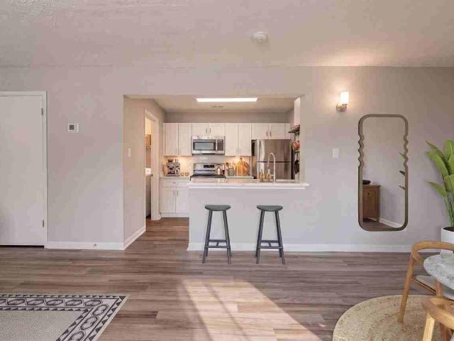 RADIUS Duluth 1 Bedroom Apartment for Rent at 4015 Satellite Blvd, Duluth, GA 30096