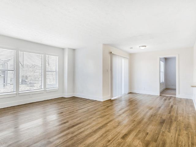 RADIUS Duluth 2 Bedroom Apartment for Rent at 4015 Satellite Blvd, Duluth, GA 30096