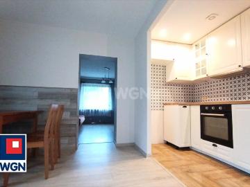 Dom bliźniak z 2 kuchniami i fotowoltaiką, 80 m2