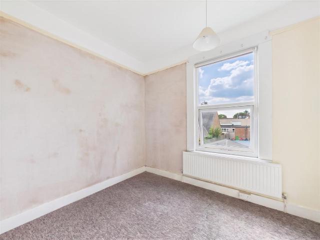 Radnor Road, Harrow HA1, 2 bed flat to rent, £1,750 pcm | PrimeLocation