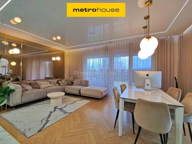 Na sprzedaż luksusowy dom 178 m² z garażem i garderobą