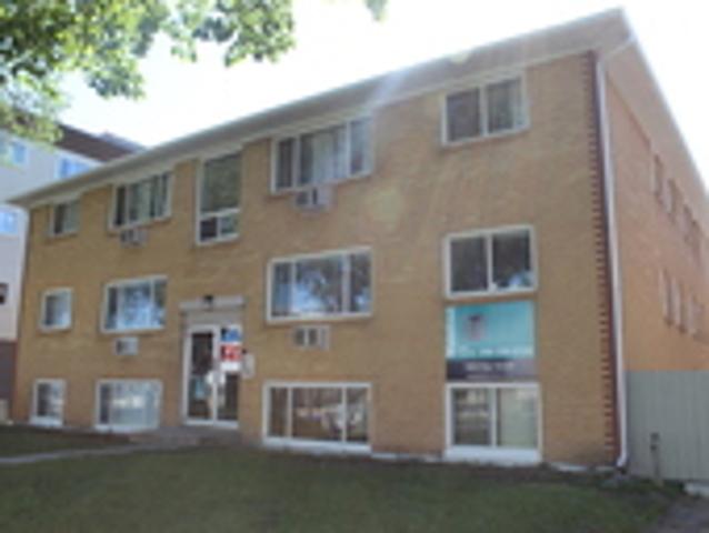 Rae 3864 Apartments | 3864 Rae Street