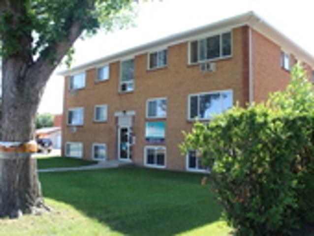 Rae 3954 Apartments | 3954 Rae Street