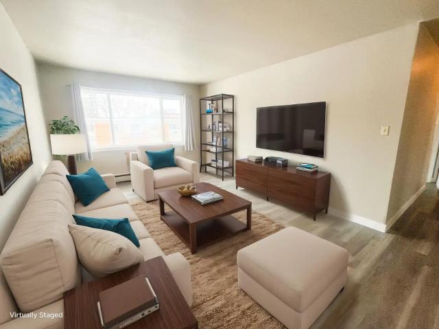 Rae 3918 Apartments