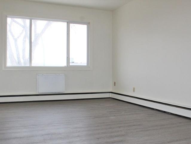 Rae 3918 — 1 bedroom