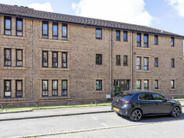 Raeberry Street, Glasgow G20, 2 bed flat to rent, £1,250 pcm | PrimeLocation