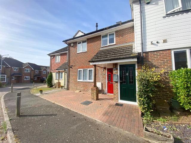 Rafati Way, Bexhill On Sea TN40, 2 bed maisonette to rent, £1,300 pcm | PrimeLocation