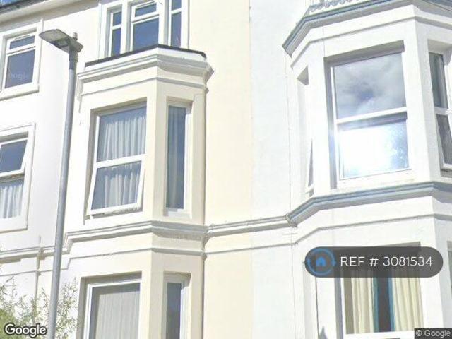 Raffles Court, Southsea, PO5 1 bed flat to rent £950 pcm £219 pw