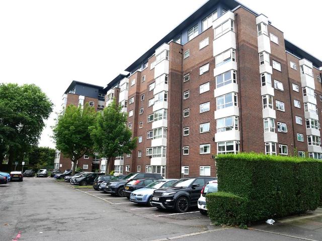 Raffles House, Brampton Grove, Hendon NW4, 3 bed flat to rent, £2,401 pcm | PrimeLocation