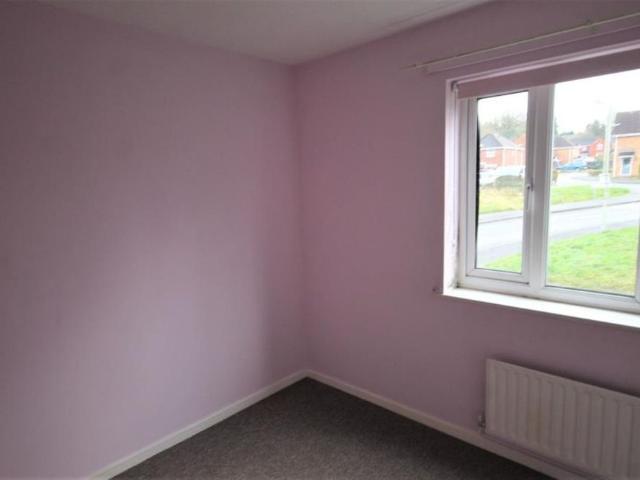 Ragged Robins Close, TF2 9UF £895 pcm