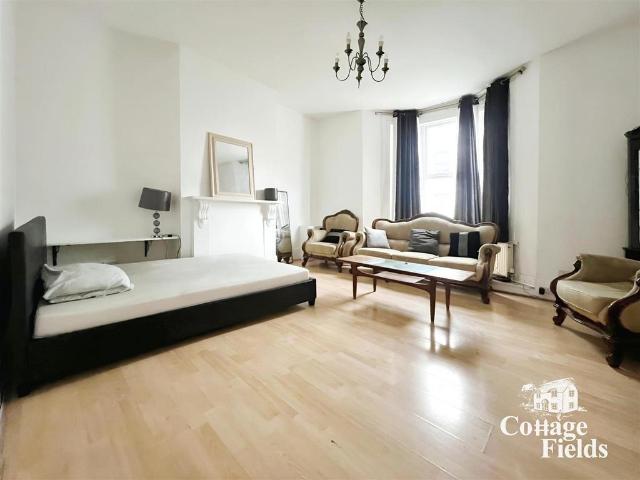 Rahman and Co Solicitors, 33 West Green Road, South Tottenham, London, N15 5BY, United Kingdom | 4 bed apartment for rent #135866533 | Rentberry