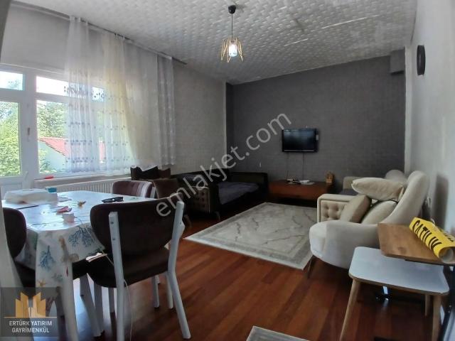 Rahmidemire Komşu 2+1 Mustakil 105 M2 Bahçeli