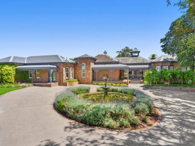 Raith 1864 A Landmark Estate of Unrivalled Grandeur in Prestigious Newtown