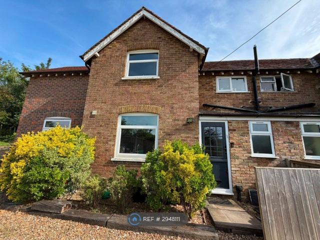 Railway Cottages, Guildford GU4, 3 bed semi detached house to rent, £2,750 pcm | PrimeLocation