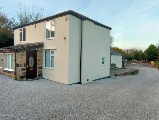 Railway Road, Wrexham LL11 4 bed detached house to rent £1,495 pcm £345 pw