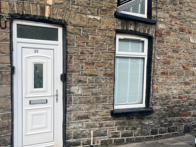 Railway Terrace, Treorchy CF42, 2 bed terraced house to rent, £700 pcm | PrimeLocation