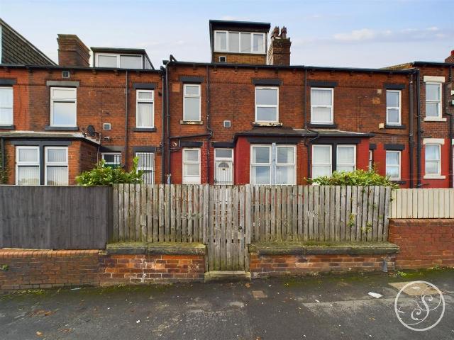 Raincliffe Road, Leeds LS9, 2 bed terraced house to rent, £995 pcm | PrimeLocation