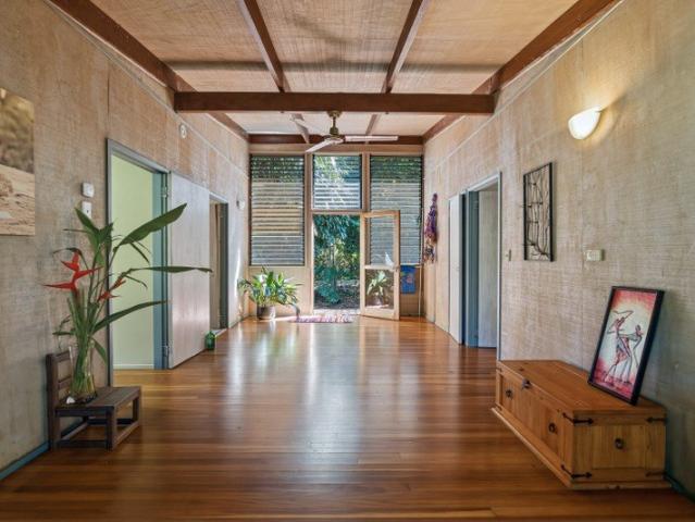 Rainforest Beach house Mission Beach, Tropical NQ