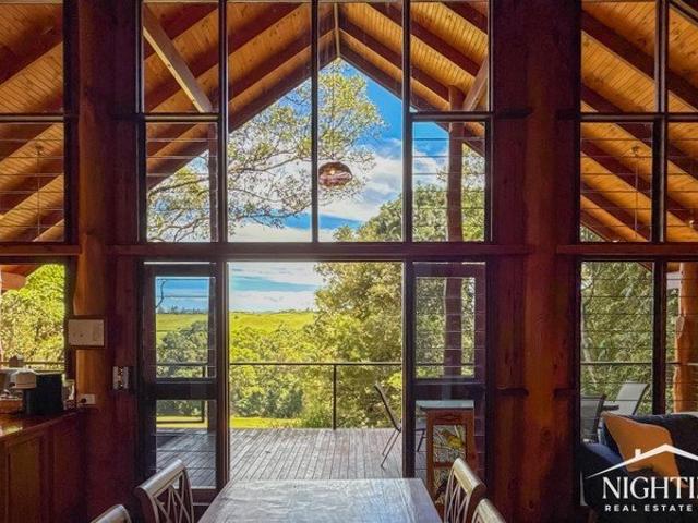 Rainforest Retreat I Stunning Pole Home I Ithaca River