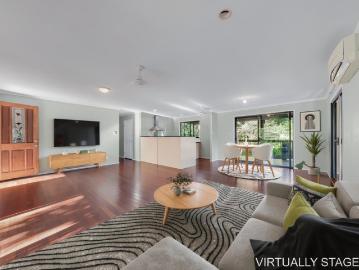 Rainforest Retreat Living