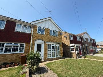 Rainham ME8, 3 bed property to rent, £1,450 pcm | PrimeLocation