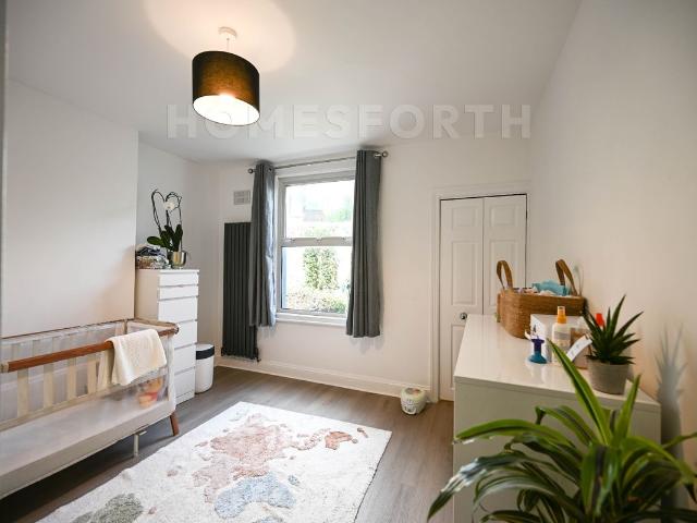 Rainham Road, Kensal Green NW10, 2 bed flat to rent, £2,600 pcm | PrimeLocation