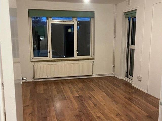 Rainham Road South, Dagenham RM10, 1 bed flat to rent, £1,250 pcm | PrimeLocation