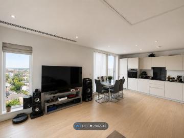 Rainier Apartments, Croydon CR0, 1 bed flat to rent, £1,175 pcm | PrimeLocation